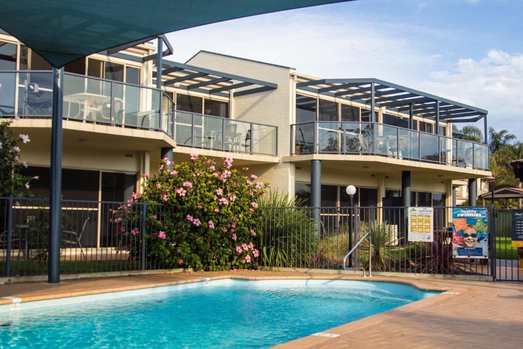 Sails Luxury Aparthotel Merimbula